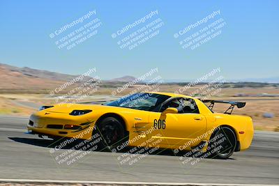 media/Oct-18-2025-Extreme Speed (Sat) [[d6d7e1fef1]]/Group 3 Purple/Session 2 (Turn 3)/